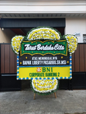 Papan Bunga Duka di Slipi